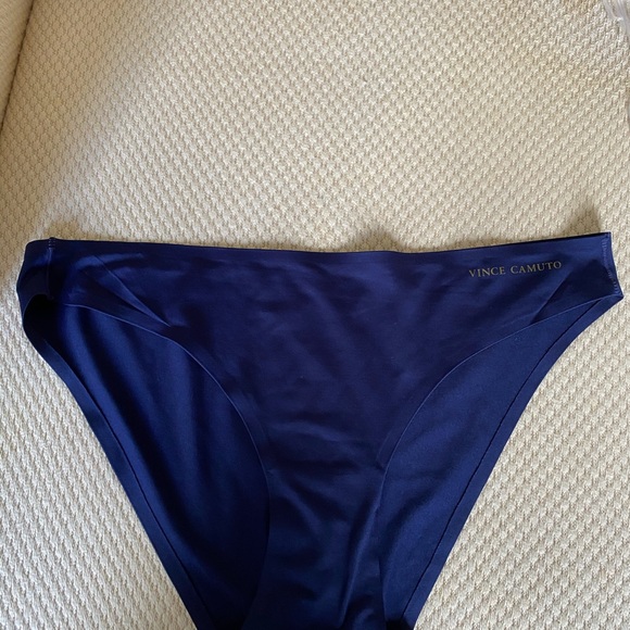 3 Vince Camuto ladies panties - Picture 7 of 9